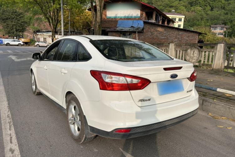 Used Ford Focus 2012 Sedan 1.6L Automatic Comfort Model