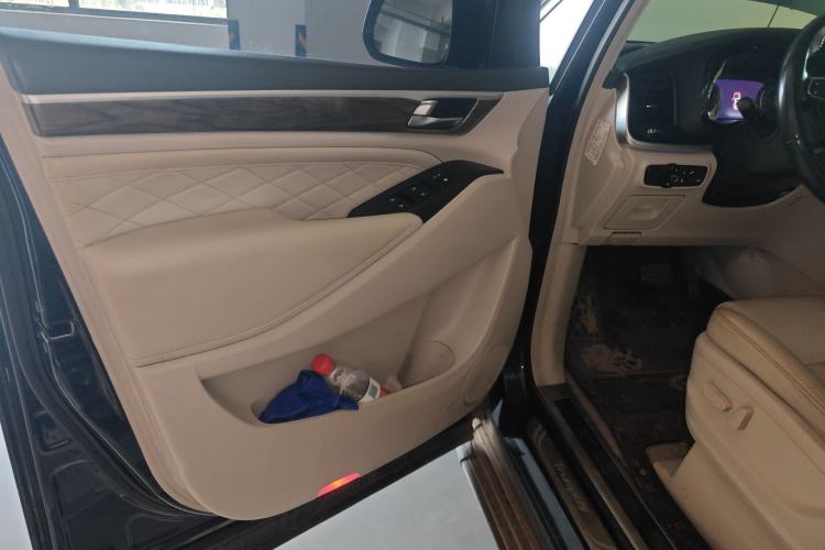 Used GAC Trumpchi M8 2018 320T Luxury Edition
