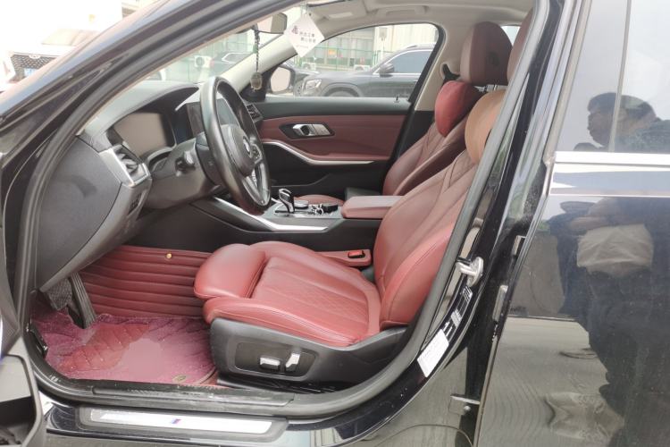 Used BMW 3 Series 2022 325i M Sport Package Left Front Seat