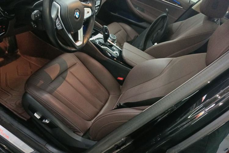 Used BMW 5 Series 2020 525Li Luxury Package