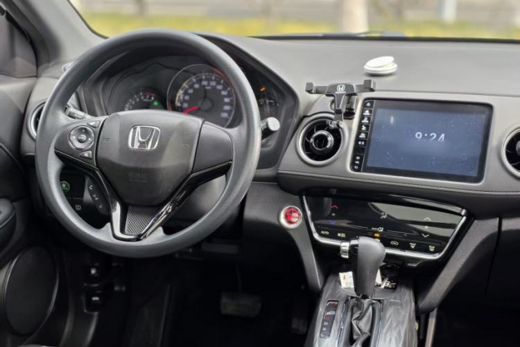 Used Honda XR-V 2020 220TURBO CVT Luxury Edition Interior 9