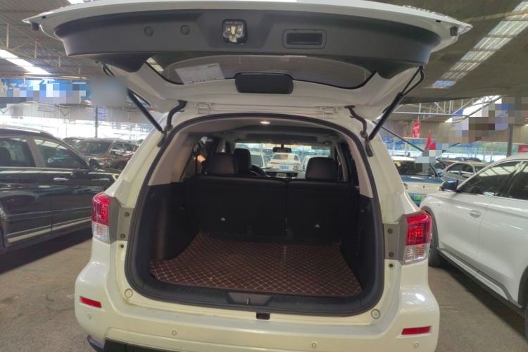 Used Nissan Terra 2018 2.5L Automatic 2WD Luxury Edition