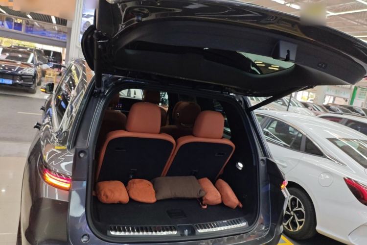 Used Li Auto L9 2023 Pro Model