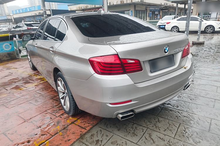 Used BMW 5 Series 2017 528Li Leading Model
