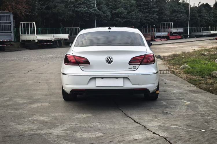 Used Volkswagen FAW-Volkswagen CC 2016 1.8TSI Luxury Model
