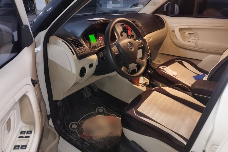 Used Skoda Fabia 2014 1.4L Automatic Crystal Edition