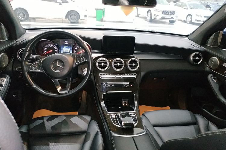 Used Mercedes-Benz GLC 2016 GLC 260 4MATIC Dynamic Edition
