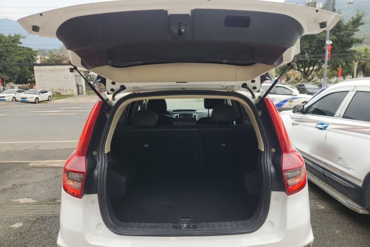 Used Geely Auto Vision X6 2018 1.8L Manual 4G Connect Luxury Edition