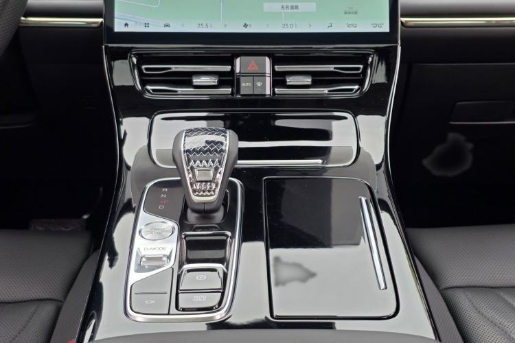 Used GAC Trumpchi M8 2024 Master Series Super Hybrid Edition Gear Lever