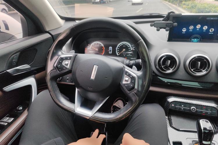 Used Wey VV7 2017 2.0T Flagship Model
