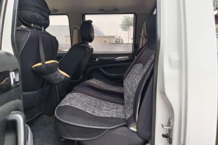 Used Foton Sapporo 2018 2.4L Two-Wheel Drive Comfort Version Standard Cab 4G69S4M