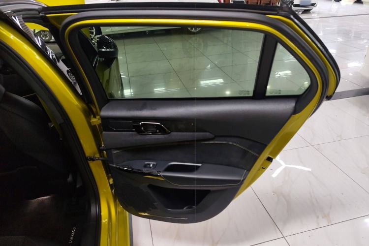 Used Lynk & Co 03 2019 03+ 2.0TD Automatic Wind-Chasing Edition