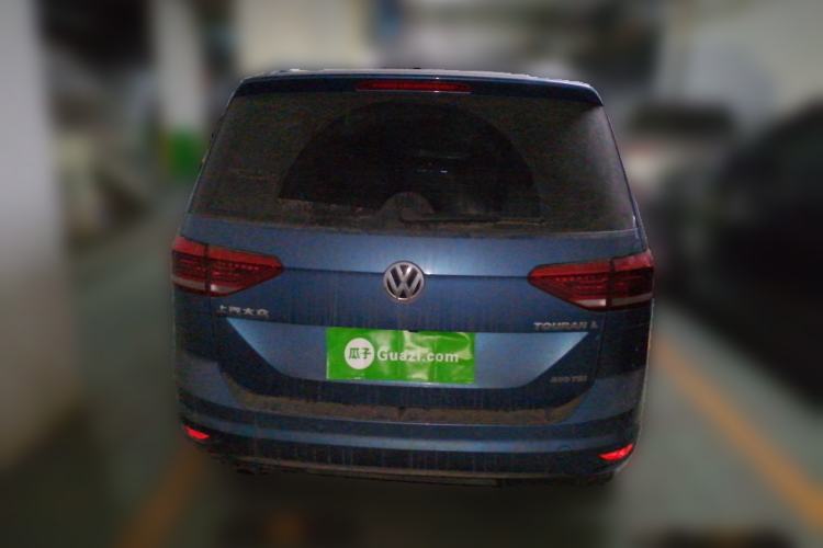 Used Volkswagen Touran 2016 Volkswagen Touran L 280TSI DSG Comfort Edition