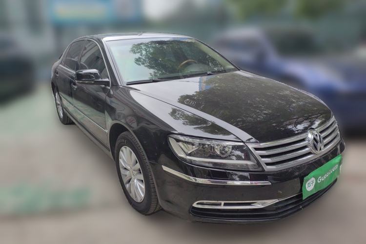 Used Volkswagen Phaeton 2011 3.6L V6 5-Seater Extended Business Edition Front Right 45 Deg