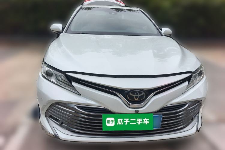 Used Toyota Camry 2019 Revised Version 2.0G Luxury Edition Front