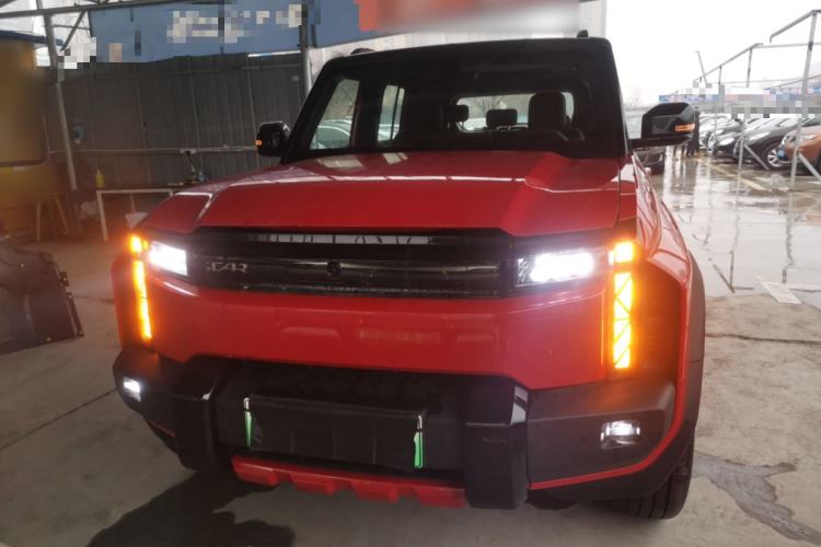 Used iCAR 03T 2024 501km Four-wheel Drive Long-Range Version