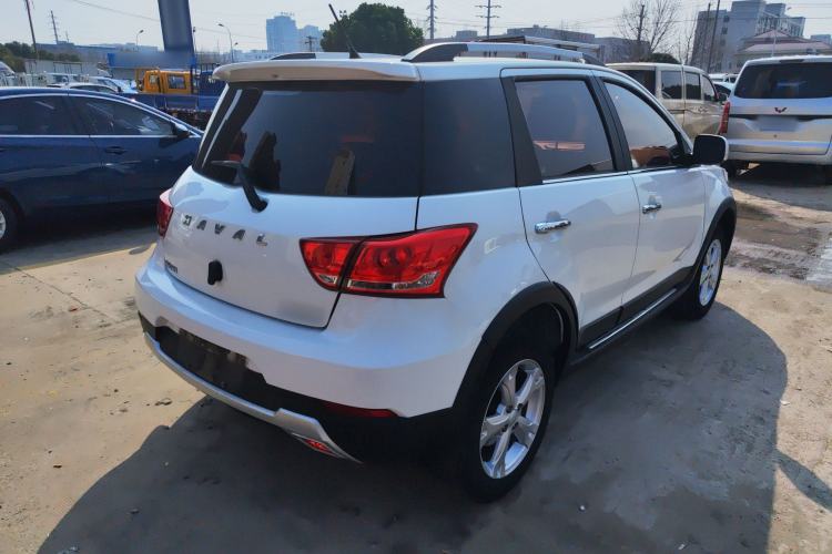 Used Haval H1 2017 Red-Label 1.5L AMT Comfort Model