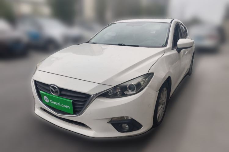 Used Mazda 3 Axela 2014 Sedan 1.5L Automatic Luxury Model