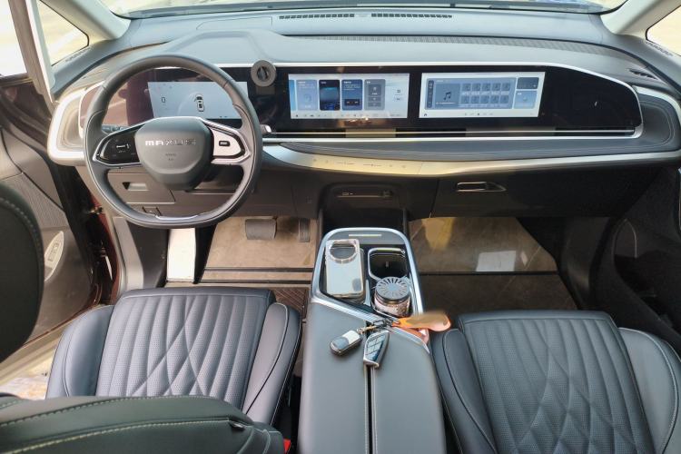 Used SAIC MAXUS G90 2022 2.0T Xingyun Seven-Seater Version