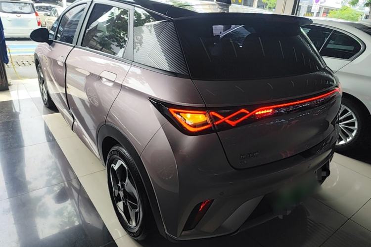 Used BYD Dolphin 2021 405 km Fashion Edition