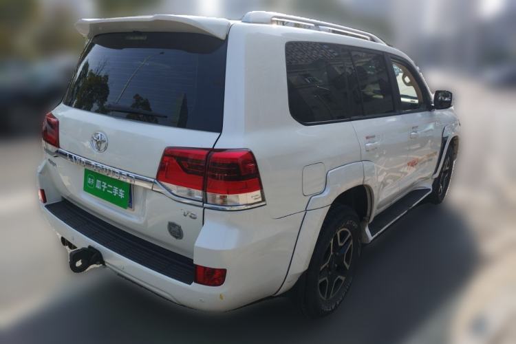 Used Toyota Land Cruiser 