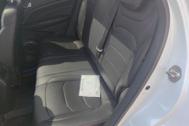 Used Dongfeng Fengon 500 2021 1.5L CVT Enjoyment Version Left Rear Seat