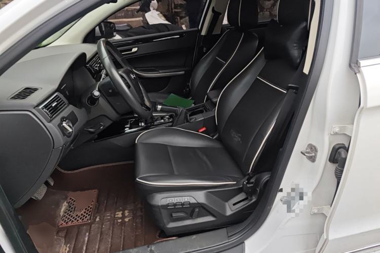 Used Qoros 3 2016 Hatchback 1.6T Automatic ZhiZhen Model