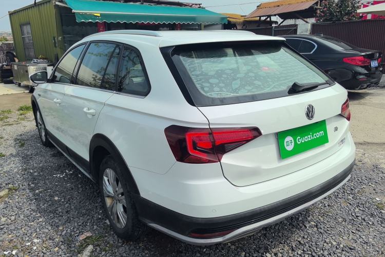 Used Volkswagen C-TREK 2017 230TSI DSG Comfort Version