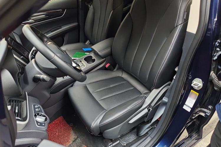 Used BYD Song MAX 2018 1.5T Automatic Smart Connect Luxury 6-Seater
