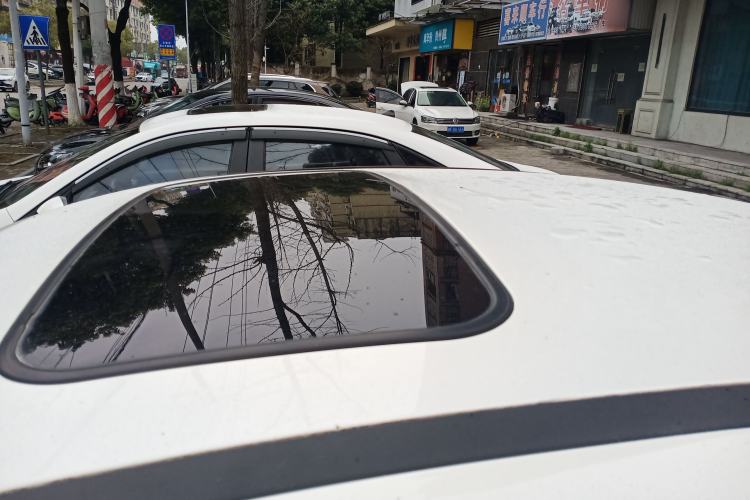 Used Ford Focus 2017 Sedan 1.6L Automatic Fashion Edition Smart Drive Version
