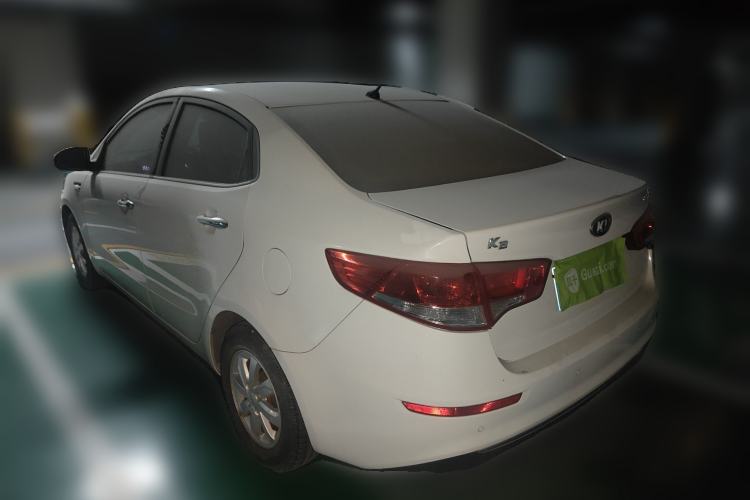 Used Kia K2 2015 Sedan 1.4L MT GLS