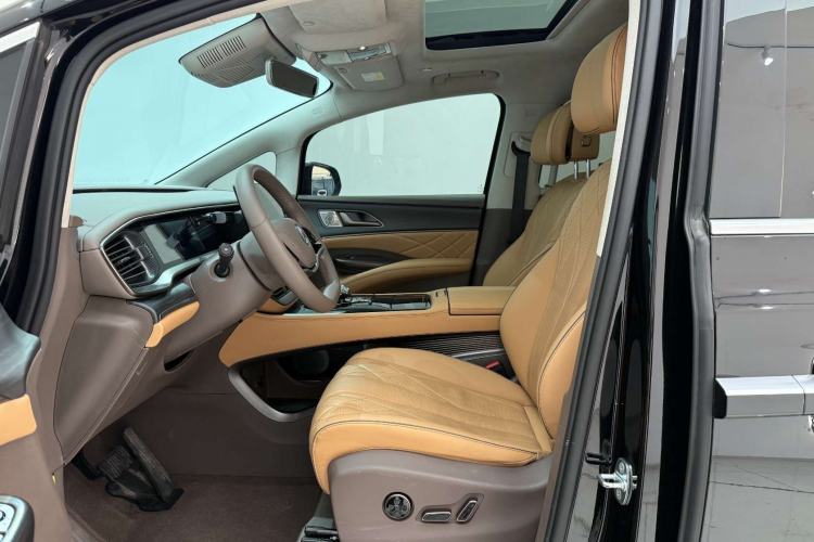 Used Denza D9 2022 DM-i 970 Four-Wheel Drive Flagship Model