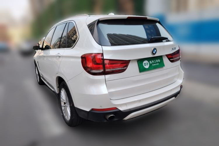 Used BMW X5 2017 xDrive28i Rear Left 45 Deg