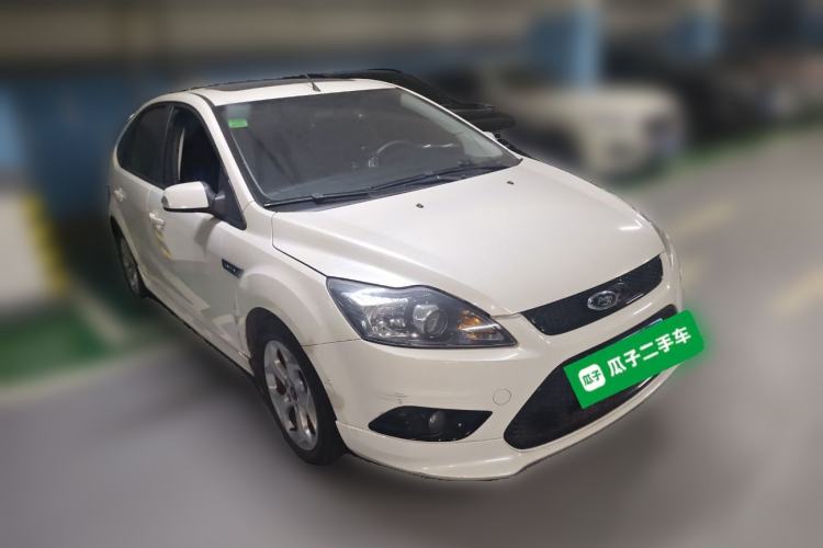 Used Ford Focus 2014 Hatchback Classic 1.8L Automatic Cool White Collector's Edition