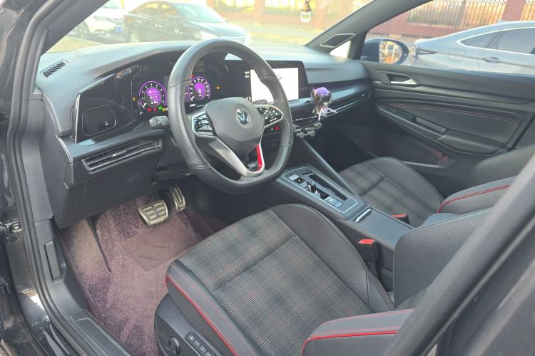 Used Volkswagen Golf GTI 2021 Facelift 380TSI DSG GTI Interior 1