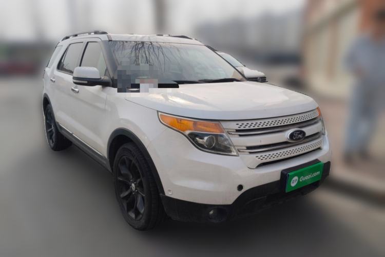 Used Ford Explorer 2013 3.5L Deluxe Model
