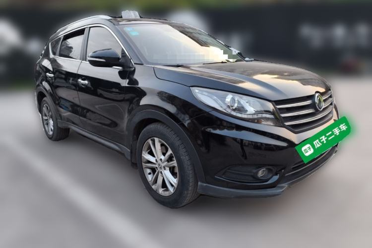 Used Dongfeng Fengon 580 2016 Revised Version 1.5T CVT Comfort Edition Front Right 45 Deg
