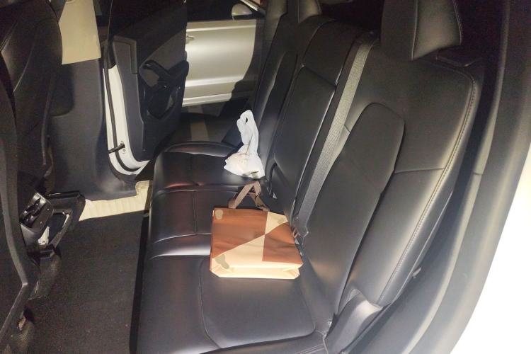 Used Tesla Model Y 2021 Standard Range Rear-Wheel Drive Version