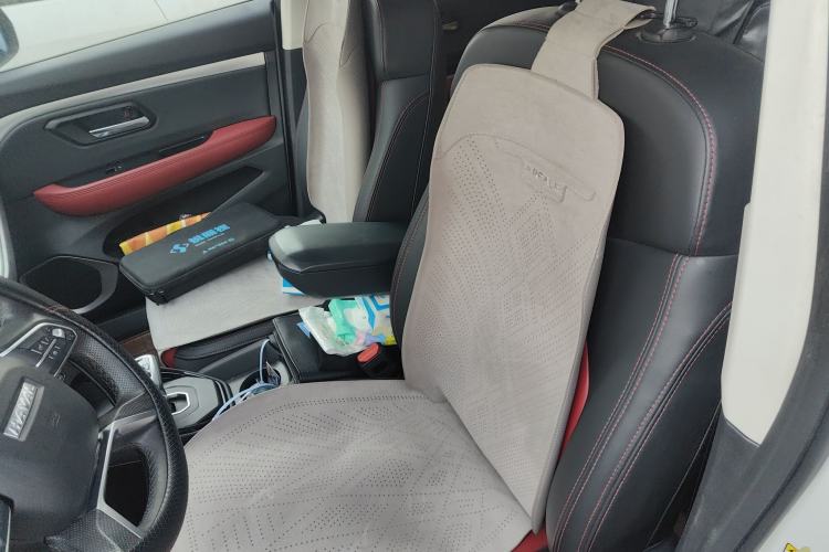 Used Haval H2s 2017 Red-Label 1.5T Dual-Clutch Elite Model