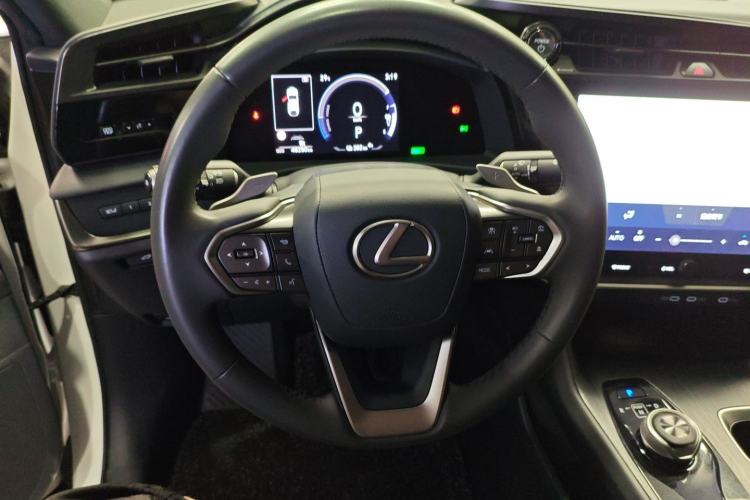 Used Lexus RZ 2023 450e All-Wheel Drive Luxury Edition Steering Wheel
