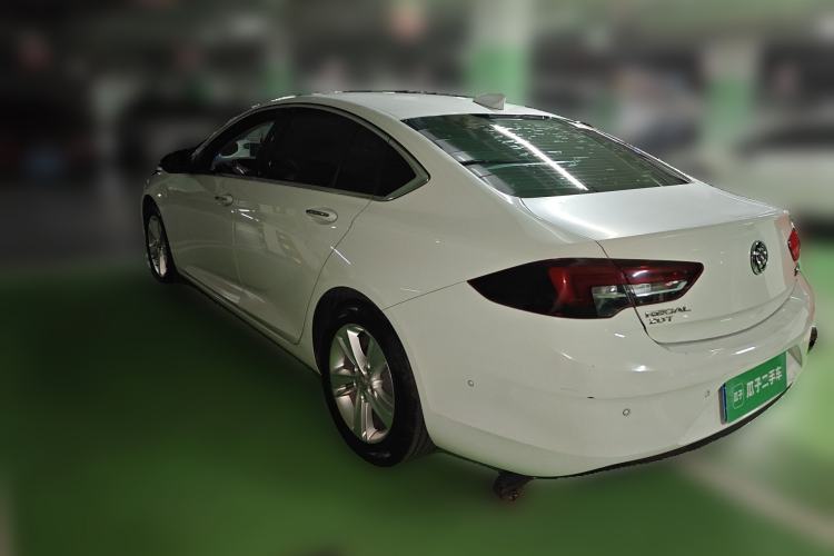 Used Buick Regal 2017 20T Luxury Model Rear Left 45 Deg