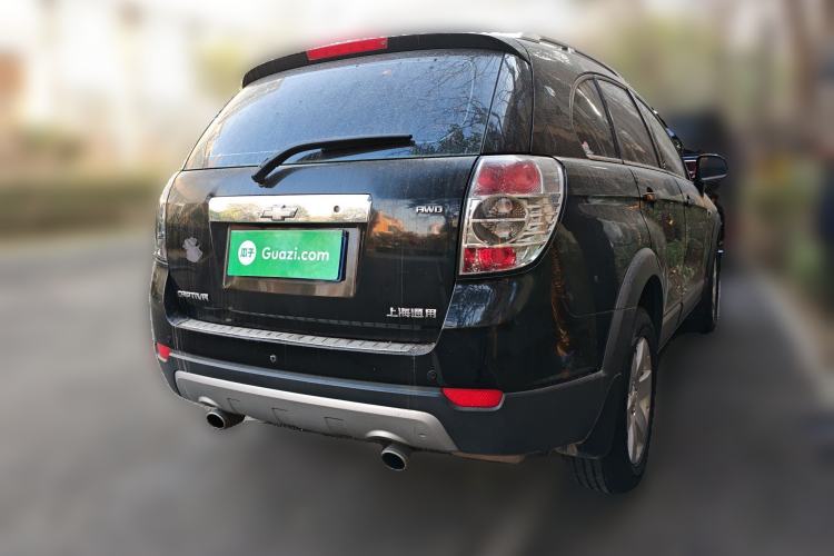 Used Chevrolet Captiva 2012 2.4L 4x4 Luxury Edition 5 Seats
