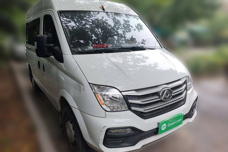 Used SAIC MAXUS Xintu V80 2019 2.0T Plus 6-Speed Manual – Aoyuntong Short Wheelbase Mid-Roof Design 5/6-Seater
