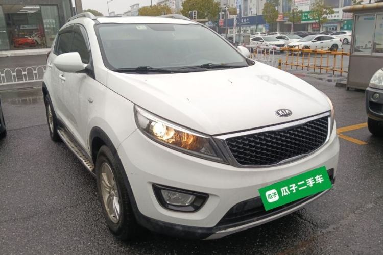Used Kia Sportage R 2016 2.0L Automatic Two-Wheel Drive GL Front Right 45 Deg