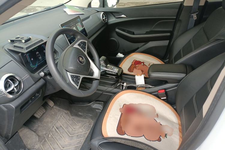 Used BYD Yuan New Energy 2019 EV535 Smart Connect Trendsetting Model
