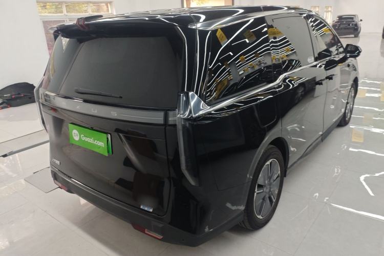 Used SAIC MAXUS Dajia 7 2024 Super Hybrid Ultra-Long Range Edition – Premium Version
