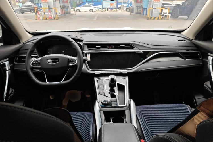 Used Farizon FX 2020 1.8T Smart Connect Edition 4 Seats Center Console