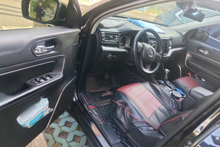 Used Jeep Grand Commander 2018 2.0T Four-Wheel Drive Premium Navigation Version China V