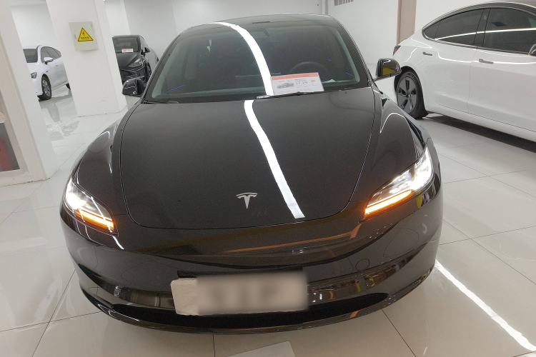 Used Tesla Model 3 2023 Rear-Wheel-Drive Version