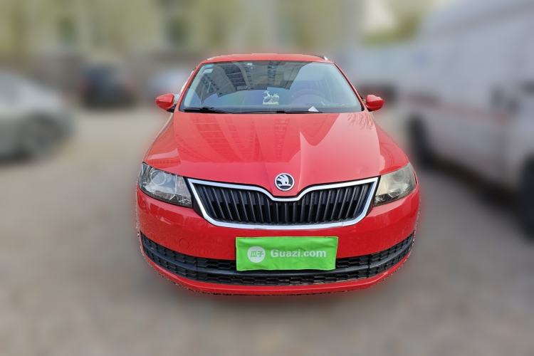 Used Skoda Rapid Spaceback 2016 Revised Version 1.4L Manual Front-Drive Edition Front
